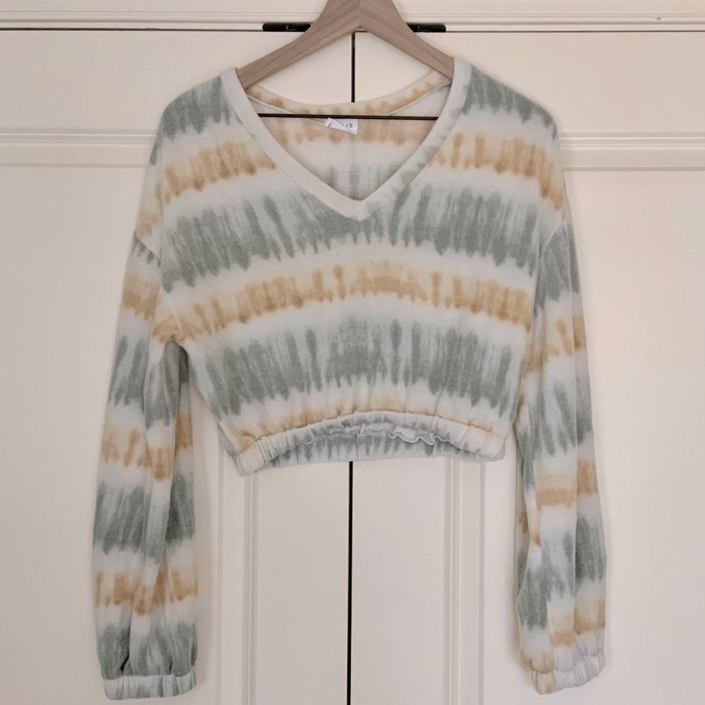 BOGO - Crop Sweater - Grey & Tan